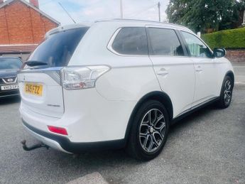 Mitsubishi Outlander 2.2 DI-D GX4 Auto 4WD Euro 5 (s/s) 5dr