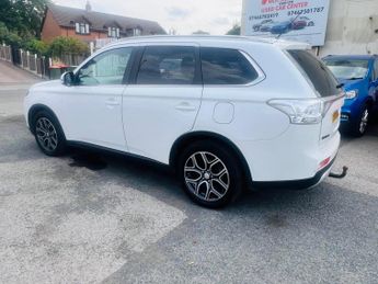 Mitsubishi Outlander 2.2 DI-D GX4 Auto 4WD Euro 5 (s/s) 5dr