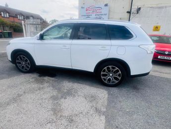Mitsubishi Outlander 2.2 DI-D GX4 Auto 4WD Euro 5 (s/s) 5dr