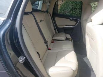 Volvo XC60 2.0 D4 SE Lux Nav Auto Euro 6 (s/s) 5dr