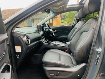 Hyundai KONA 64kWh Ultimate Auto 5dr (10.5kW Charger)