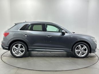 Audi Q3 1.5 TFSI CoD 35 S line S Tronic Euro 6 (s/s) 5dr