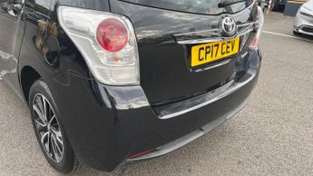 Toyota Verso 1.8 V-Matic Design Multidrive S Euro 6 5dr (7 Seat)