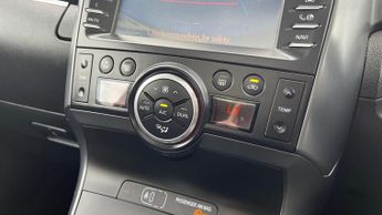 Toyota Verso 1.8 V-Matic Design Multidrive S Euro 6 5dr (7 Seat)