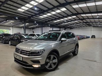 Volkswagen Tiguan 2.0 TSI BlueMotion Tech SEL DSG 4Motion Euro 6 (s/s) 5dr
