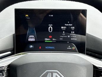 MG MG4 51kWh SE Auto 5dr