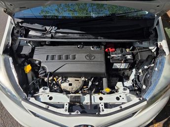 Toyota Yaris 1.33 Dual VVT-i TR Euro 5 5dr
