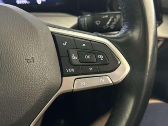Volkswagen Golf 1.5 TSI Life Hatchback 5dr Petrol Manual Euro 6 (s/s) (150 ps)