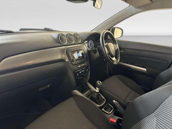 Suzuki Vitara 1.4 Boosterjet MHEV SZ4 SUV 5dr Petrol Hybrid Manual Euro 6 (s/s