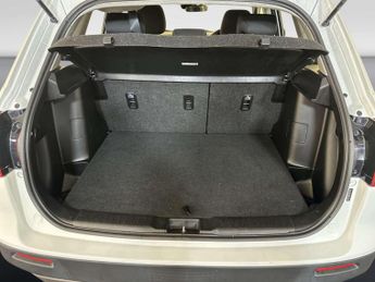 Suzuki Vitara 1.4 Boosterjet MHEV SZ4 SUV 5dr Petrol Hybrid Manual Euro 6 (s/s