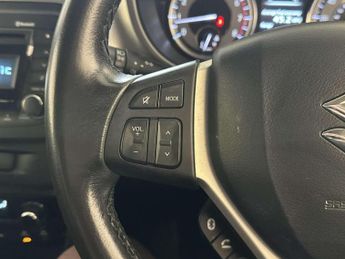 Suzuki Vitara 1.4 Boosterjet MHEV SZ4 SUV 5dr Petrol Hybrid Manual Euro 6 (s/s