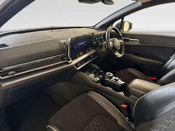 Kia Sportage 1.6 T-GDi 13.8kWh GT-Line SUV 5dr Petrol Plug-in Hybrid Auto AWD