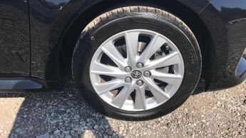 Toyota Yaris 1.5 VVT-h Icon E-CVT Euro 6 (s/s) 5dr