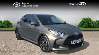 Toyota Yaris 1.5 VVT-h Design E-CVT Euro 6 (s/s) 5dr