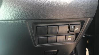 Toyota Yaris 1.5 VVT-h Design E-CVT Euro 6 (s/s) 5dr