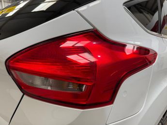 Ford Focus 1.5T EcoBoost Titanium X Auto Euro 6 (s/s) 5dr
