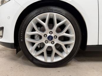 Ford Focus 1.5T EcoBoost Titanium X Auto Euro 6 (s/s) 5dr