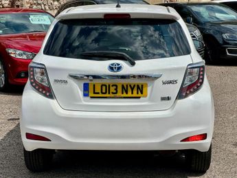 Toyota Yaris 1.5 VVT-h T Spirit CVT Euro 5 5dr