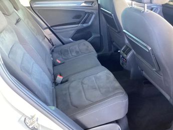 Volkswagen Tiguan 2.0 TSI SEL DSG 4Motion Euro 6 (s/s) 5dr