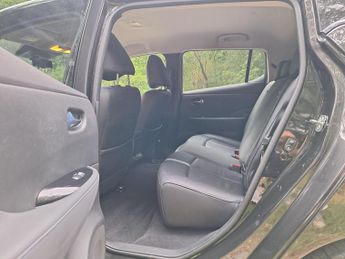 Nissan Leaf 40kWh Tekna Auto 5dr