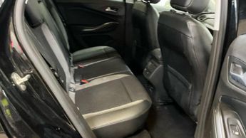 Vauxhall Grandland X 1.2 Turbo SRi Nav Auto Euro 6 (s/s) 5dr