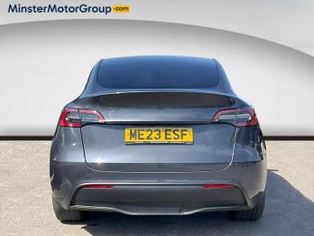Tesla Model Y RWD