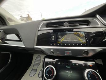 Jaguar I-Pace EV400 HSE