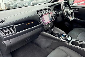 Nissan Leaf 110kW N-Connecta 39kWh 5dr Auto