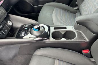 Nissan Leaf 110kW N-Connecta 39kWh 5dr Auto