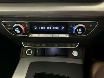 Audi Q5 2.0 TFSIe 50 Sport Sportback 5dr Petrol Plug-in Hybrid S Tronic 