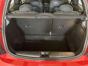 MINI Hatch 1.5 Cooper Sport Hatchback 3dr Petrol Manual Euro 6 (s/s) (136 p