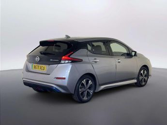 Nissan Leaf 40kWh Tekna Hatchback 5dr Electric Auto (150 ps)