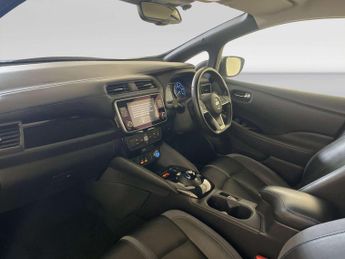 Nissan Leaf 40kWh Tekna Hatchback 5dr Electric Auto (150 ps)