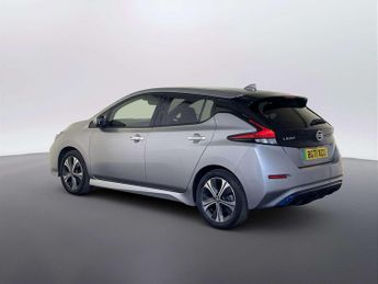 Nissan Leaf 40kWh Tekna Hatchback 5dr Electric Auto (150 ps)