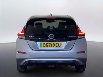Nissan Leaf 40kWh Tekna Hatchback 5dr Electric Auto (150 ps)