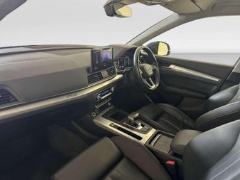 Audi Q5 2.0 TDI 40 Sport SUV 5dr Diesel S Tronic quattro Euro 6 (s/s) (2