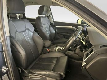 Audi Q5 2.0 TDI 40 Sport SUV 5dr Diesel S Tronic quattro Euro 6 (s/s) (2