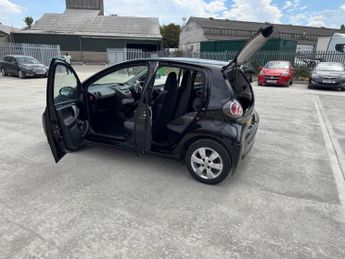 Toyota AYGO 1.0 VVT-i Move MultiMode Euro 5 5dr