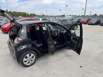 Toyota AYGO 1.0 VVT-i Move MultiMode Euro 5 5dr