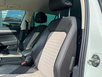 VOLKSWAGEN PASSAT 2.0 TDI BlueMotion Tech GT Estate 5dr Diesel DSG Euro 6 (s/s) (1