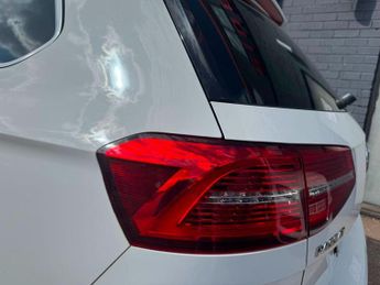 VOLKSWAGEN PASSAT 2.0 TDI BlueMotion Tech GT Estate 5dr Diesel DSG Euro 6 (s/s) (1