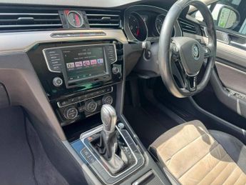 VOLKSWAGEN PASSAT 2.0 TDI BlueMotion Tech GT Estate 5dr Diesel DSG Euro 6 (s/s) (1