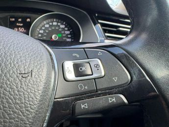 VOLKSWAGEN PASSAT 2.0 TDI BlueMotion Tech GT Estate 5dr Diesel DSG Euro 6 (s/s) (1