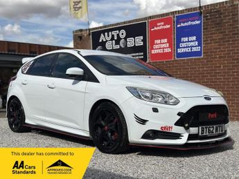 Ford Focus 2.0T EcoBoost ST-3 Euro 5 (s/s) 5dr