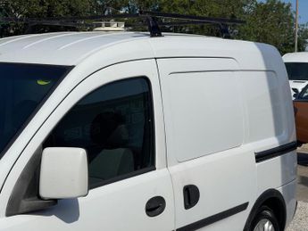 Vauxhall Combo 1.3 CDTi 1700 16v SE 3dr