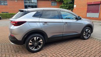 Vauxhall Grandland X 1.2 Turbo Sport Nav Auto Euro 6 (s/s) 5dr