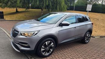 Vauxhall Grandland X 1.2 Turbo Sport Nav Auto Euro 6 (s/s) 5dr