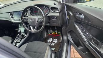 Vauxhall Grandland X 1.2 Turbo Sport Nav Auto Euro 6 (s/s) 5dr