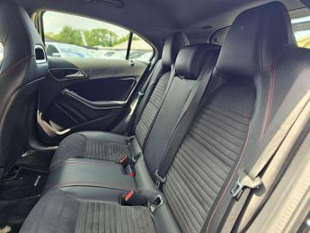 Mercedes-Benz A Class 2.1 A200d AMG Line 7G-DCT Euro 6 (s/s) 5dr