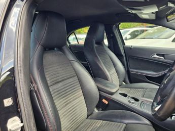 Mercedes-Benz A Class 2.1 A200d AMG Line 7G-DCT Euro 6 (s/s) 5dr